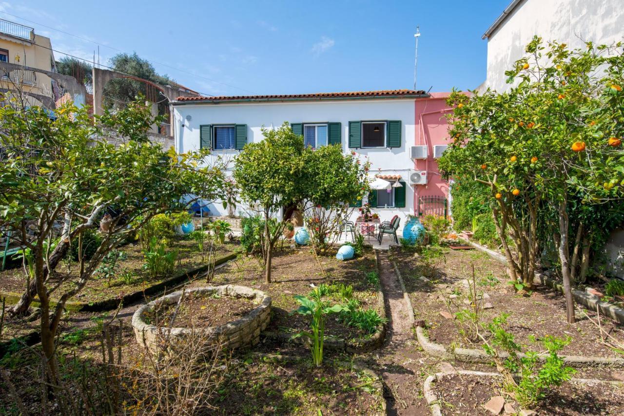 Garden Home Gaios Bagian luar foto